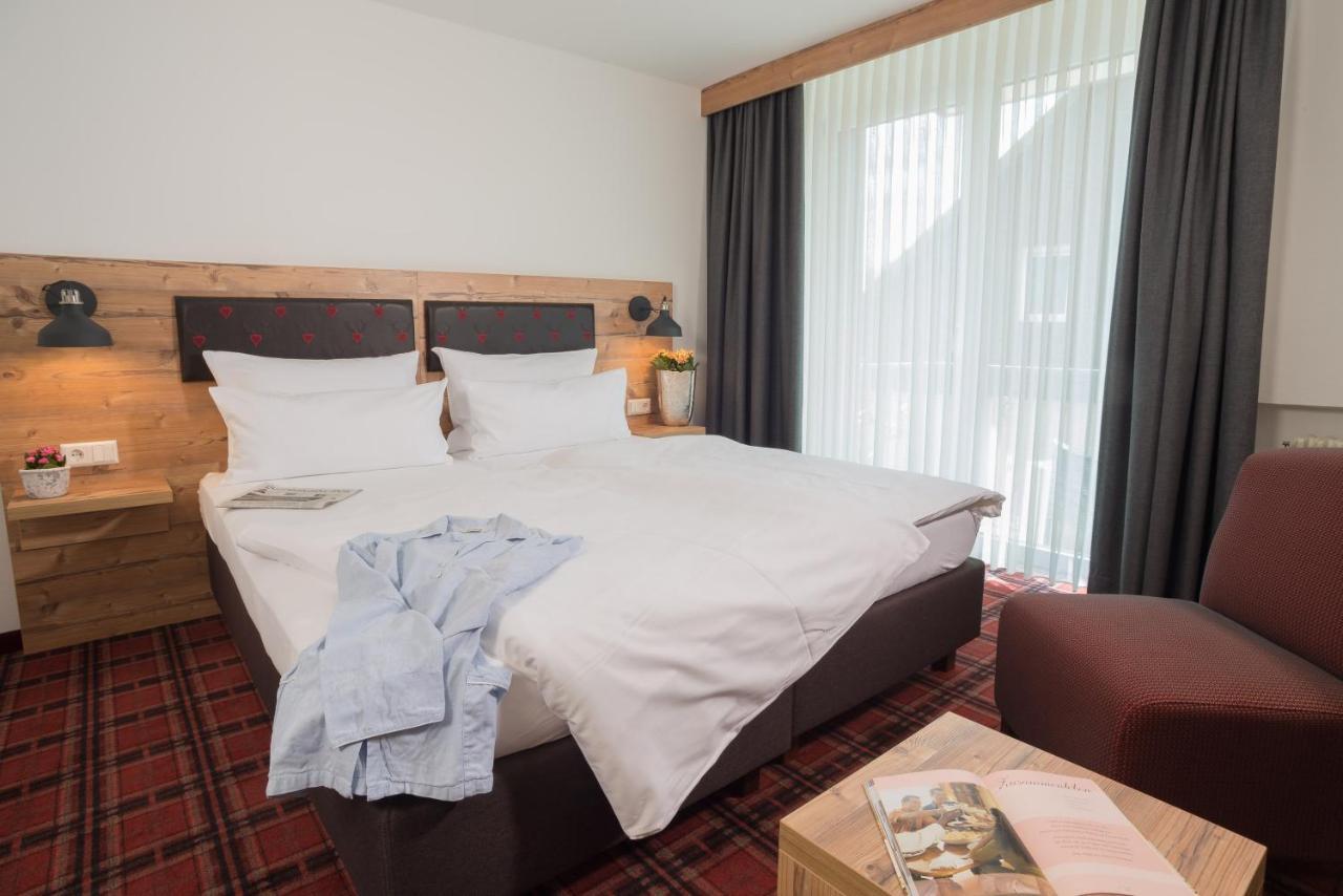 Hotel Kammerer ซางต์ เกออร์เกน อิม ชวาร์ซวาล์ด ภายนอก รูปภาพ