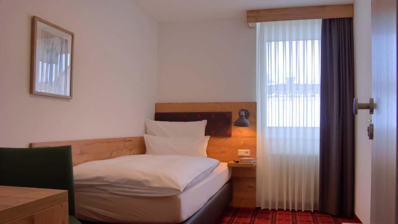 Hotel Kammerer ซางต์ เกออร์เกน อิม ชวาร์ซวาล์ด ภายนอก รูปภาพ